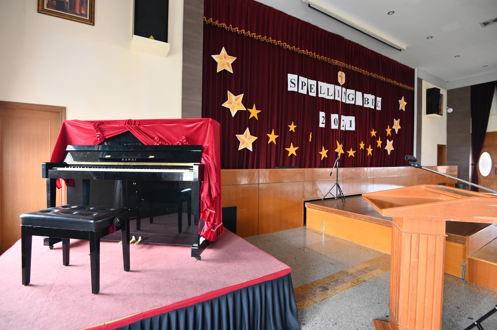 NIVA Heisler Hall (Assembly Hall) - Piano in Heisler Hall